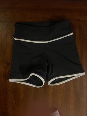 Tiger Friday Horizon Shorties in 8Ball